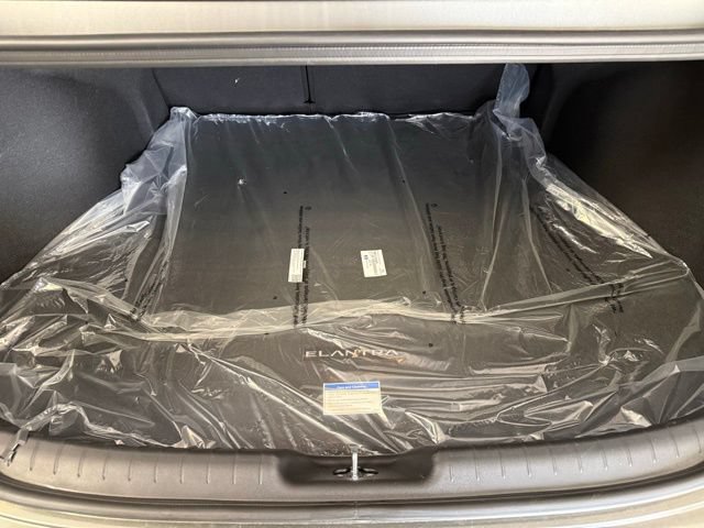 New 2026 Hyundai Elantra SEL Sport Premium FWD image 36