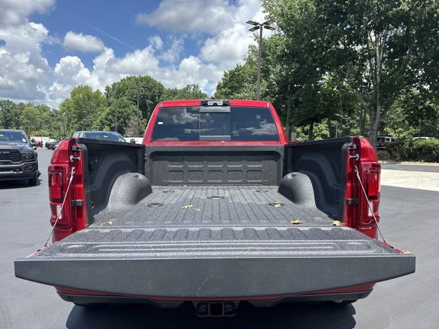 New 2026 RAM 3500 Laramie AWD/4WD image 18