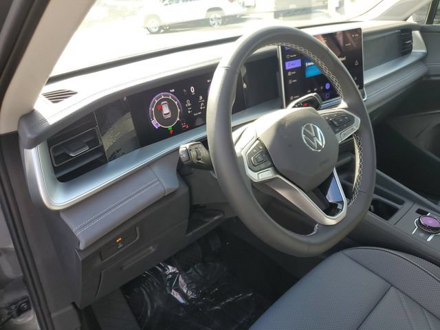 New 2026 Volkswagen Tiguan SE AWD/4WD image 19