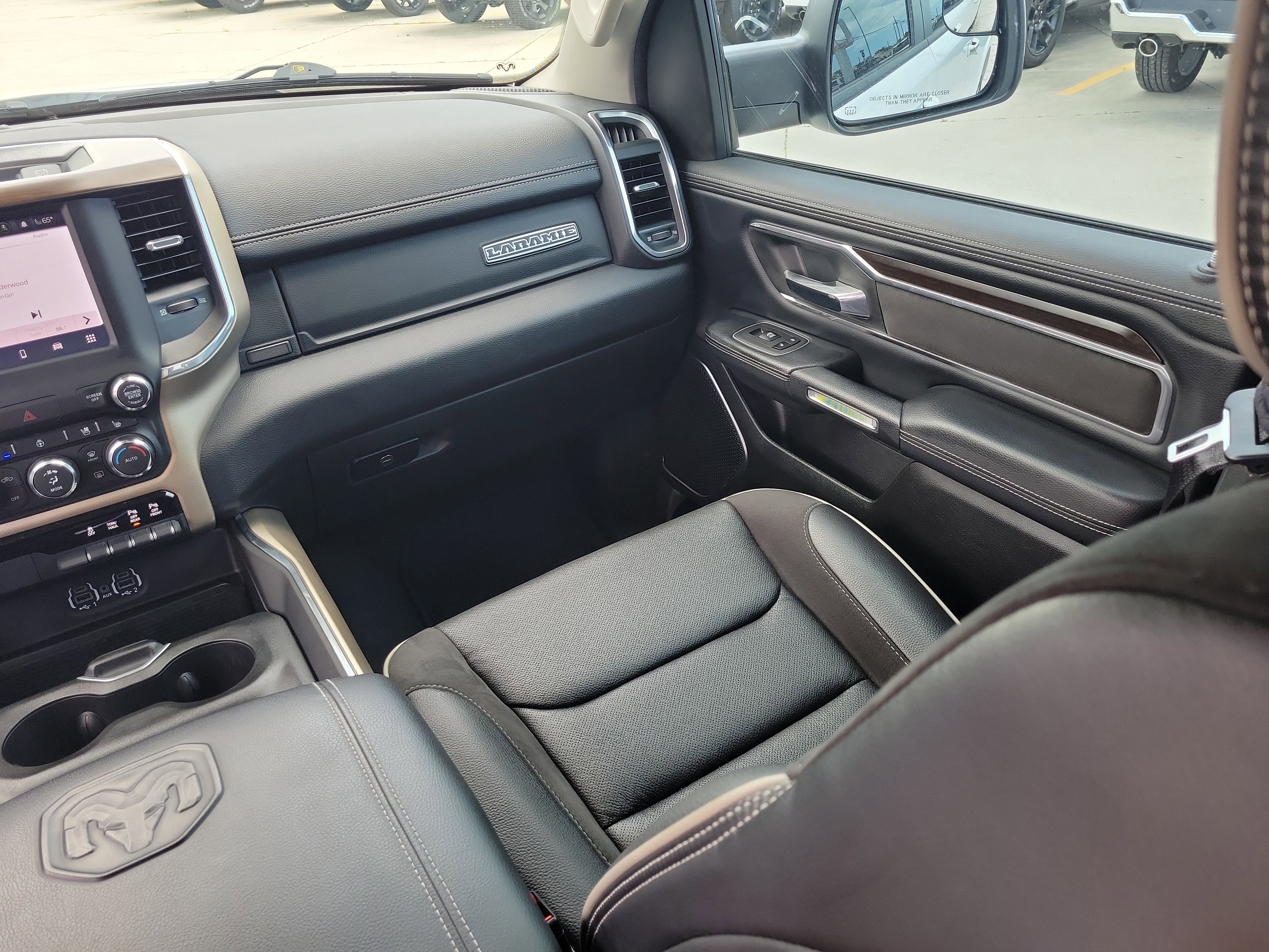 Used 2022 RAM 1500 Laramie image 18