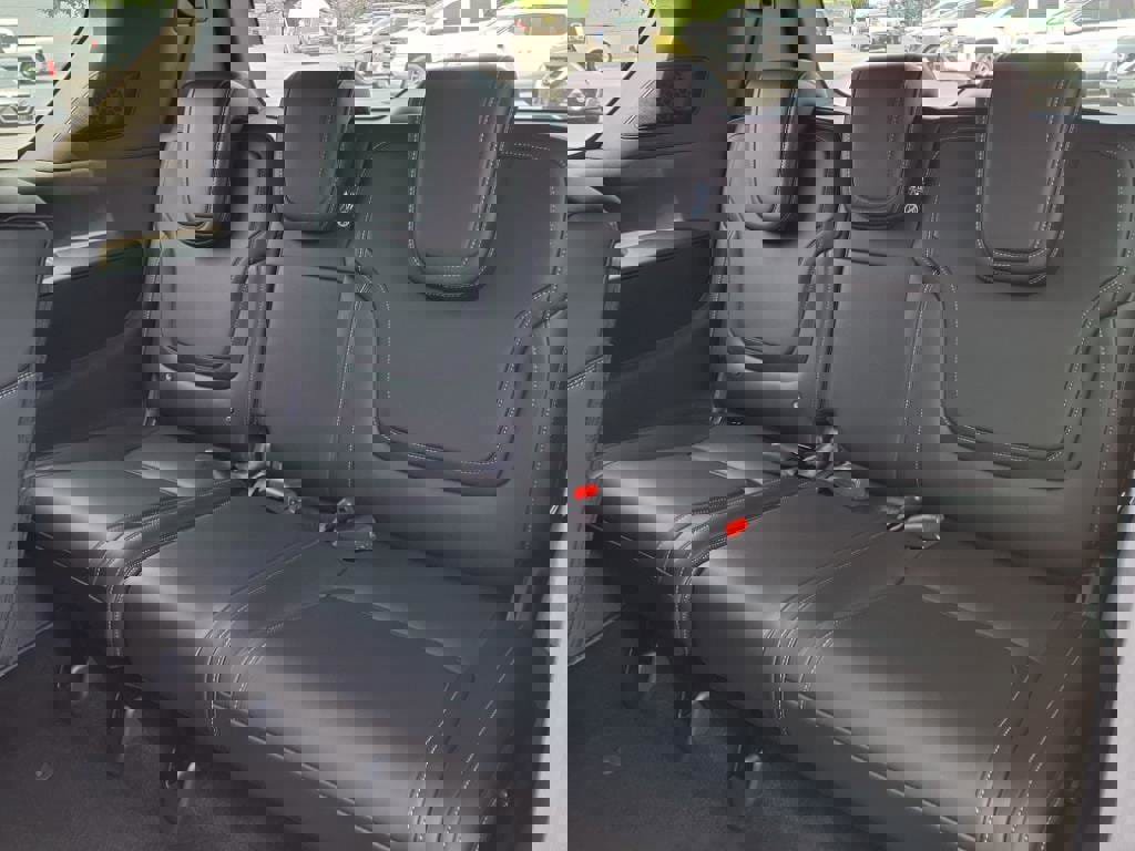 New 2025 Nissan Armada PRO-4X w/ Pro-4X Premium Package image 7