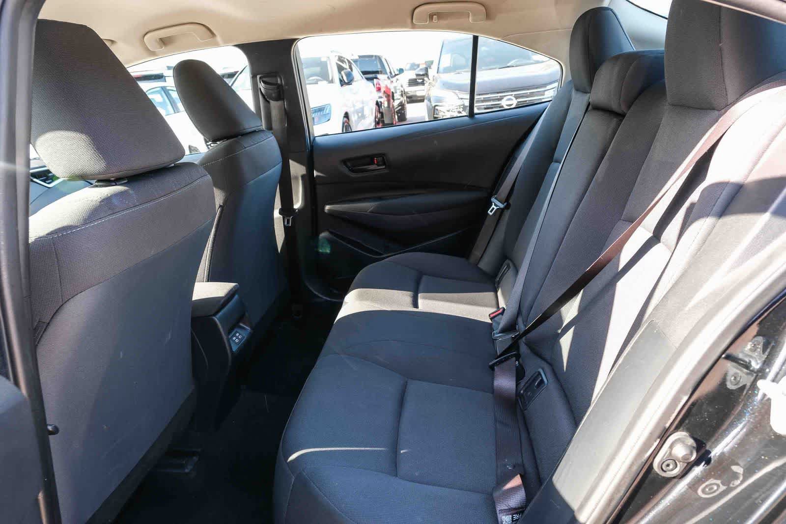 Used 2023 Toyota Corolla LE FWD image 19