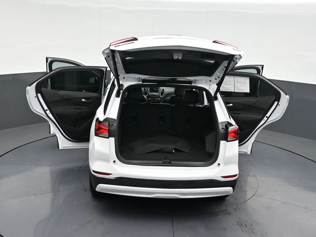 Used 2023 Chevrolet Equinox RS image 35