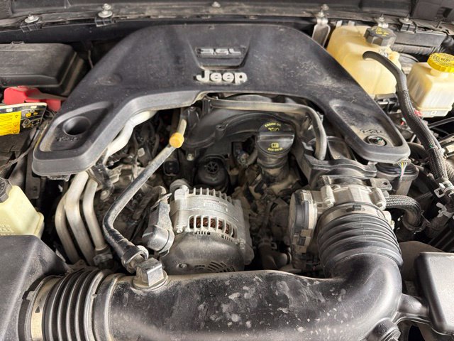 Used 2021 Jeep Gladiator Mojave AWD/4WD image 36