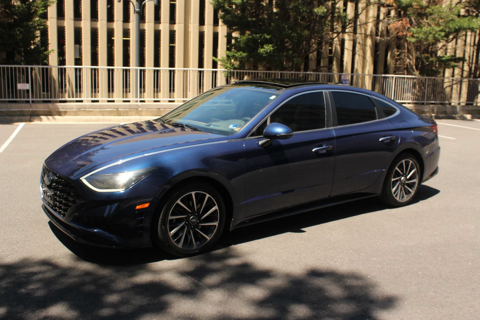 Used 2020 Hyundai Sonata Limited FWD image 12