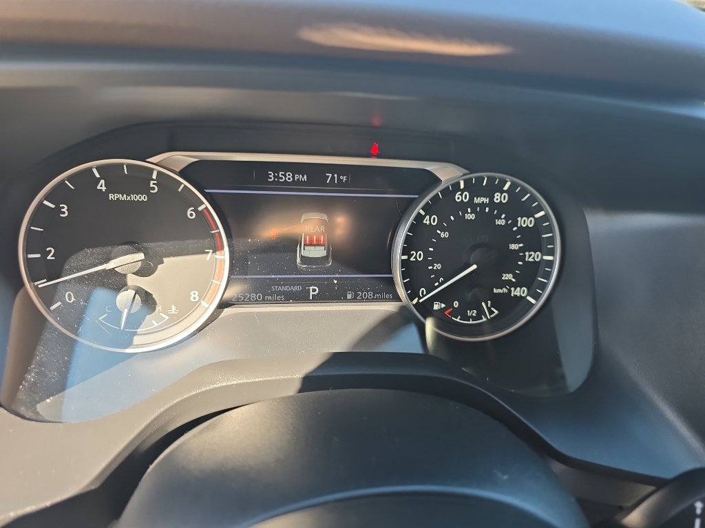 Used 2023 Nissan Rogue SV image 21