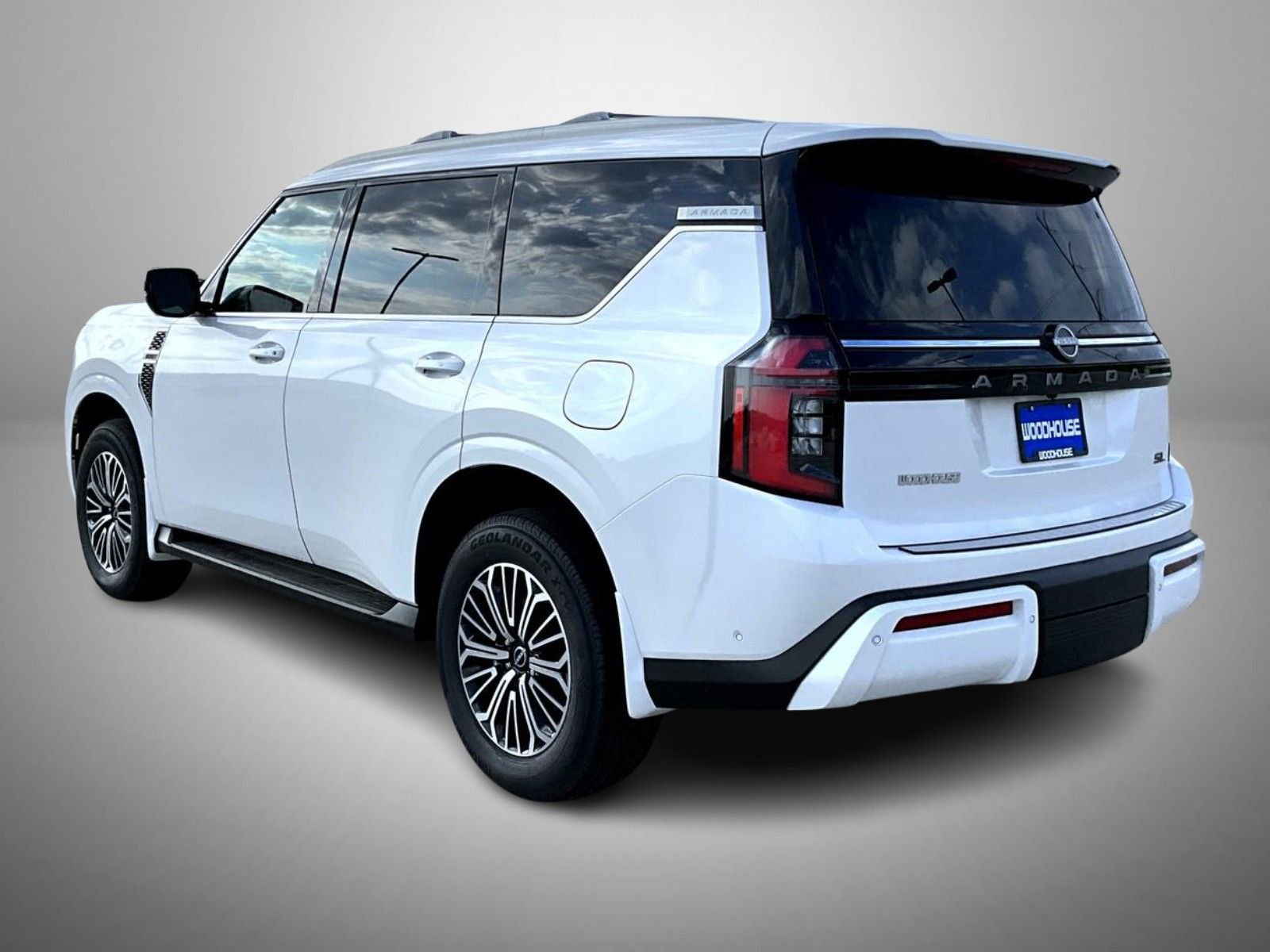 New 2026 Nissan Armada SL w/ Captain's Chari Seat Package image 7