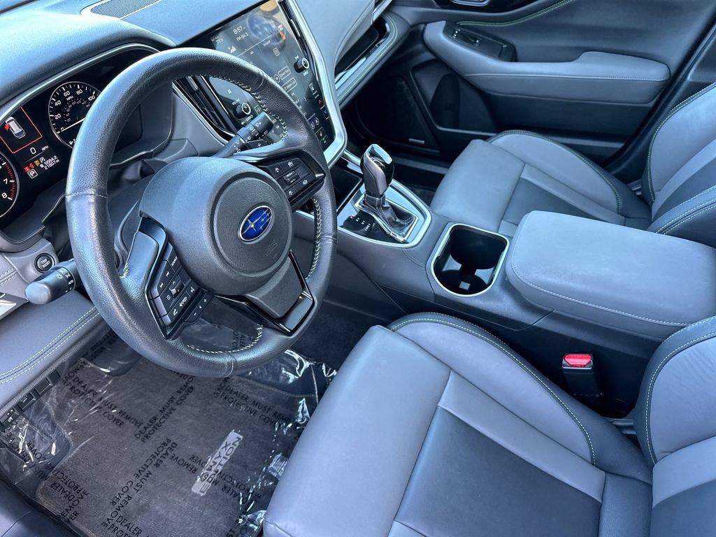 Used 2025 Subaru Outback Onyx Edition AWD/4WD image 11