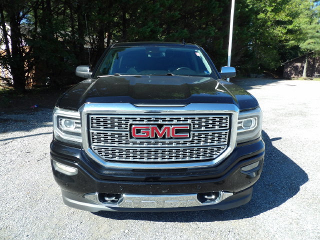 Used 2017 GMC Sierra 1500 Denali w/ Denali Ultimate Package AWD/4WD image 8