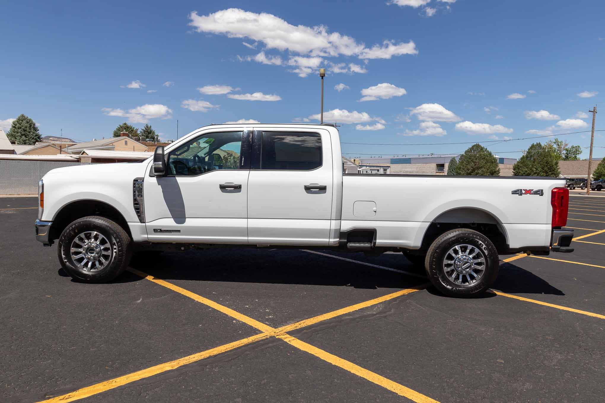 Used 2024 Ford F350 XLT AWD/4WD image 7