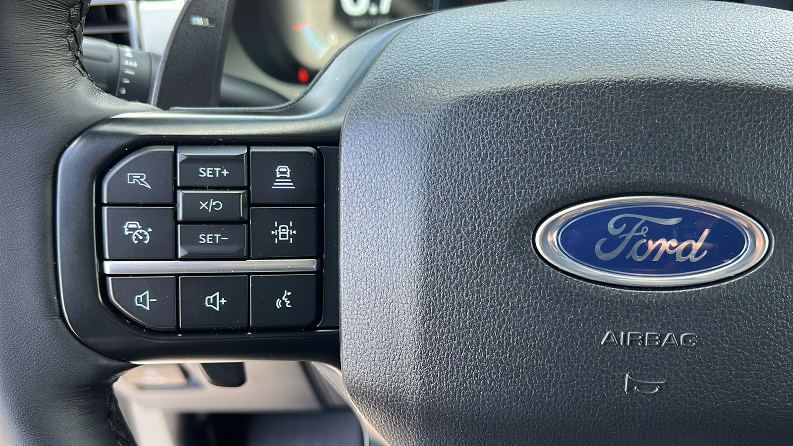 Used 2023 Ford F150 Raptor AWD/4WD image 27