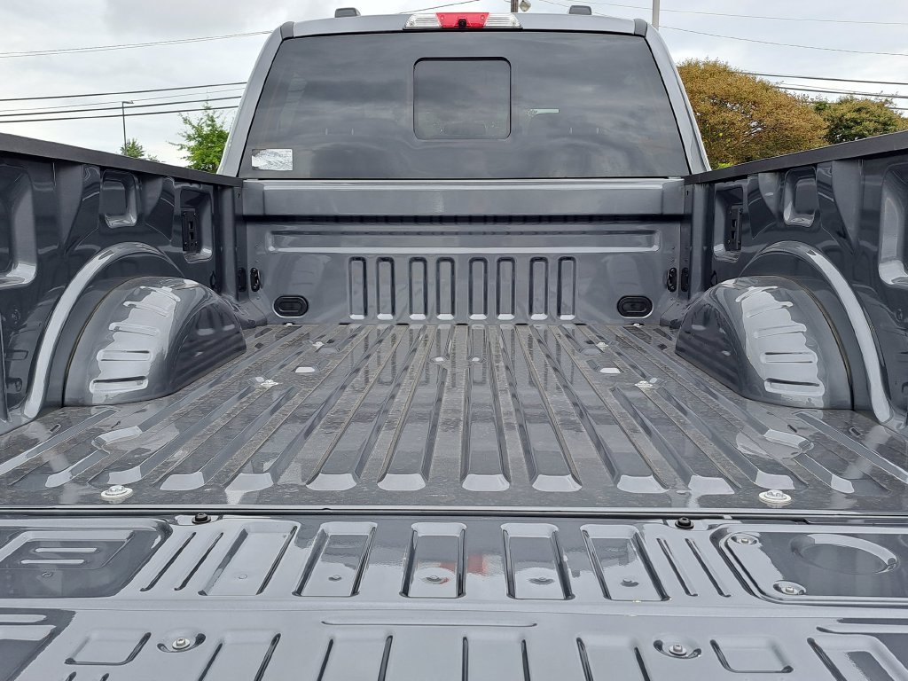 New 2026 Ford F350 XLT w/ XLT Premium Package AWD/4WD image 16