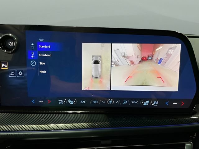 New 2026 Chevrolet Traverse High Country image 24