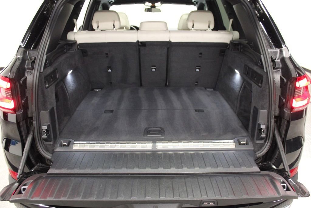 Used 2022 BMW X5 xDrive45e AWD/4WD image 35