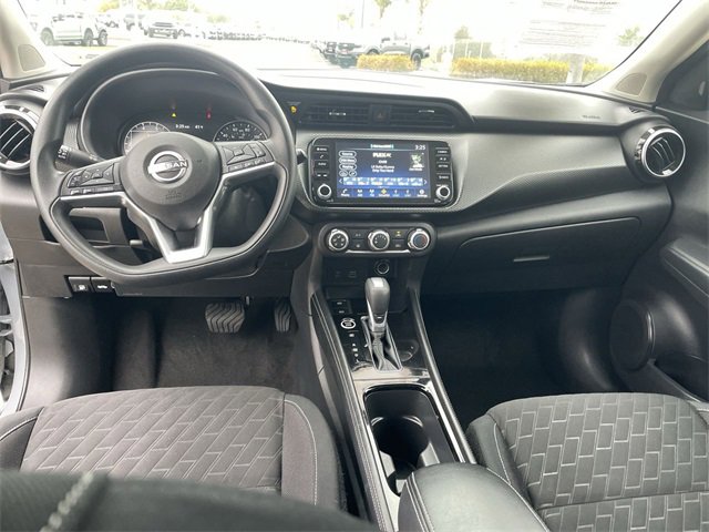 Used 2023 Nissan Kicks SV image 21