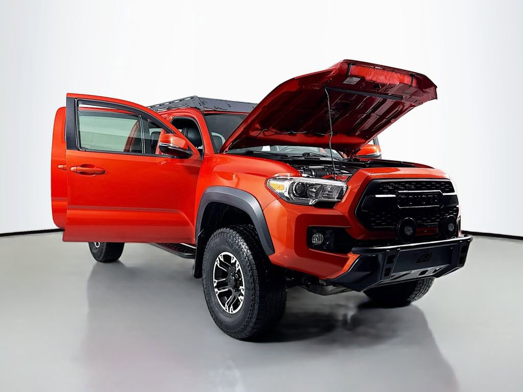 Used 2018 Toyota Tacoma TRD Off-Road image 21