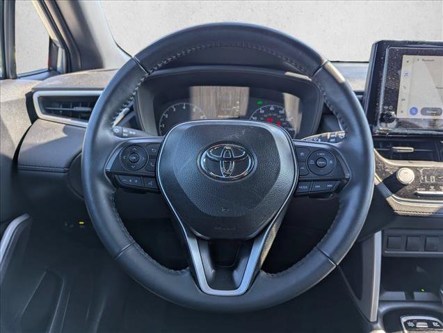 Used 2025 Toyota Corolla Cross AWD Hybrid image 13