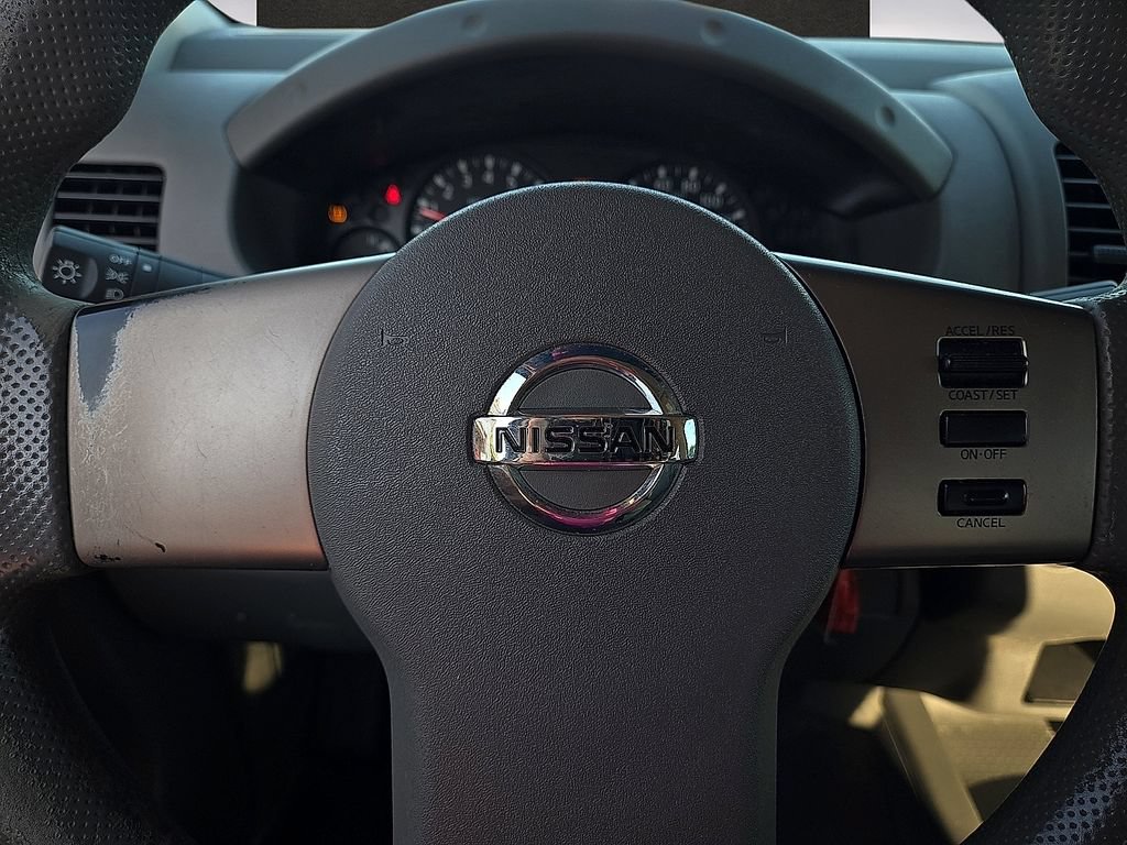 Used 2008 Nissan Frontier SE w/ SE Value Truck Pkg RWD image 19
