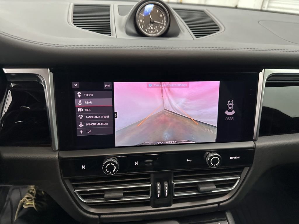 Used 2022 Porsche Macan S image 16