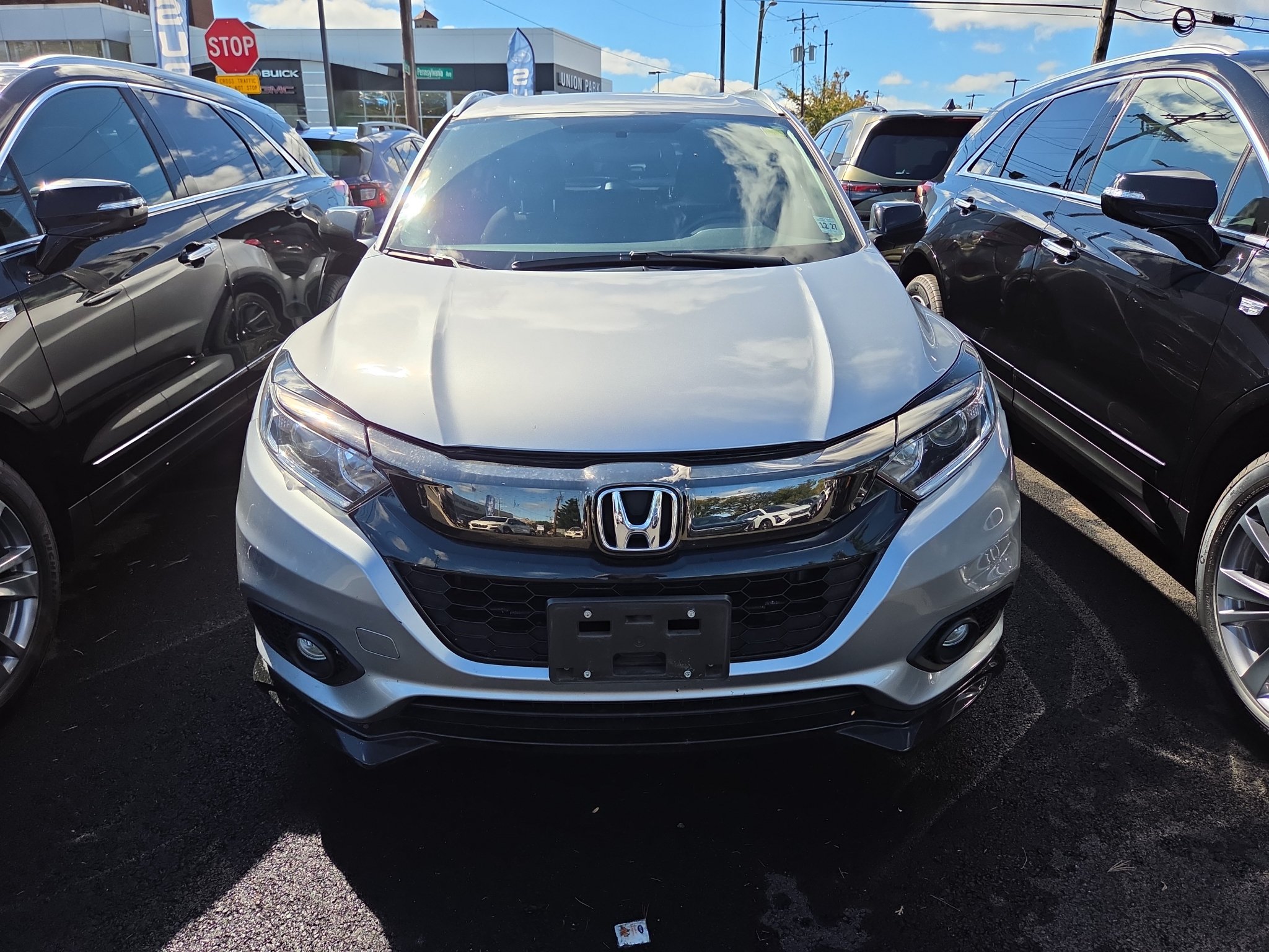 Used 2022 Honda HR-V Sport image 3