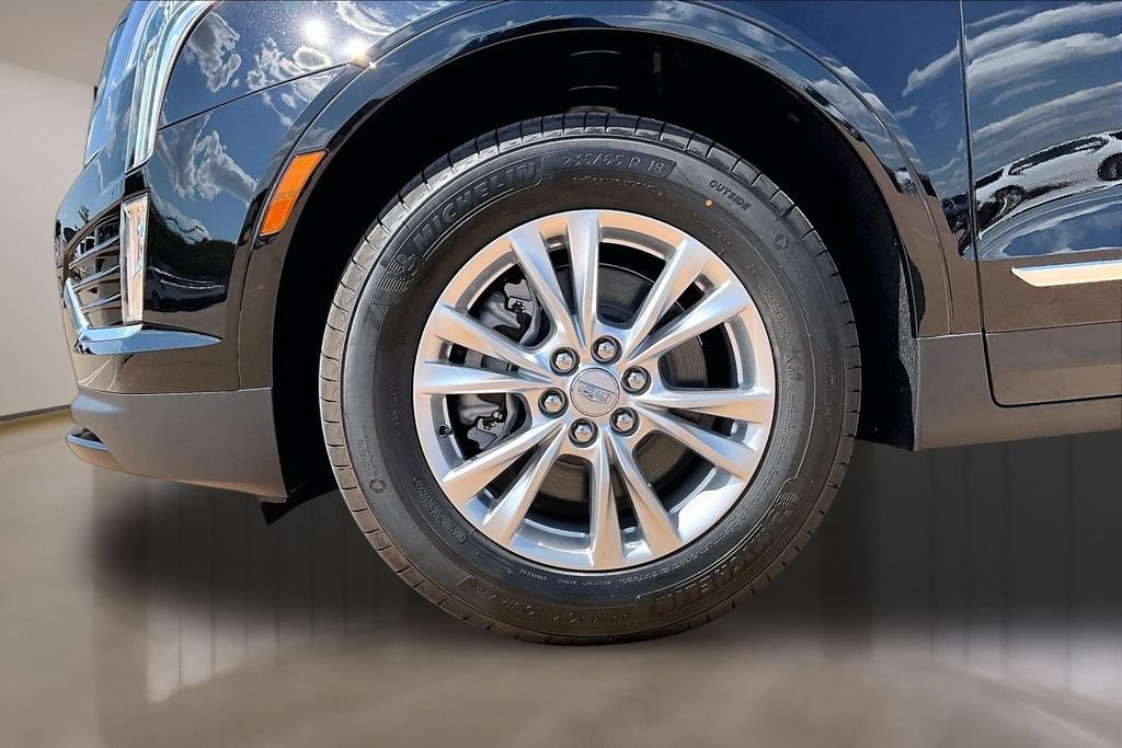 New 2026 Cadillac XT5 Luxury w/ LPO, Floor Liner Package FWD image 12
