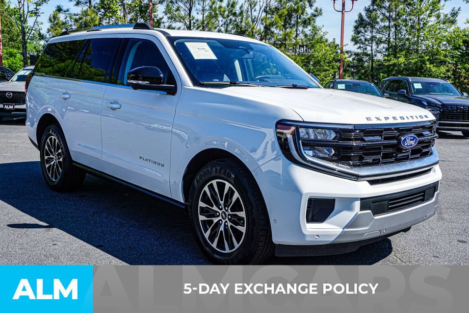 Used 2025 Ford Expedition Platinum AWD/4WD image 4