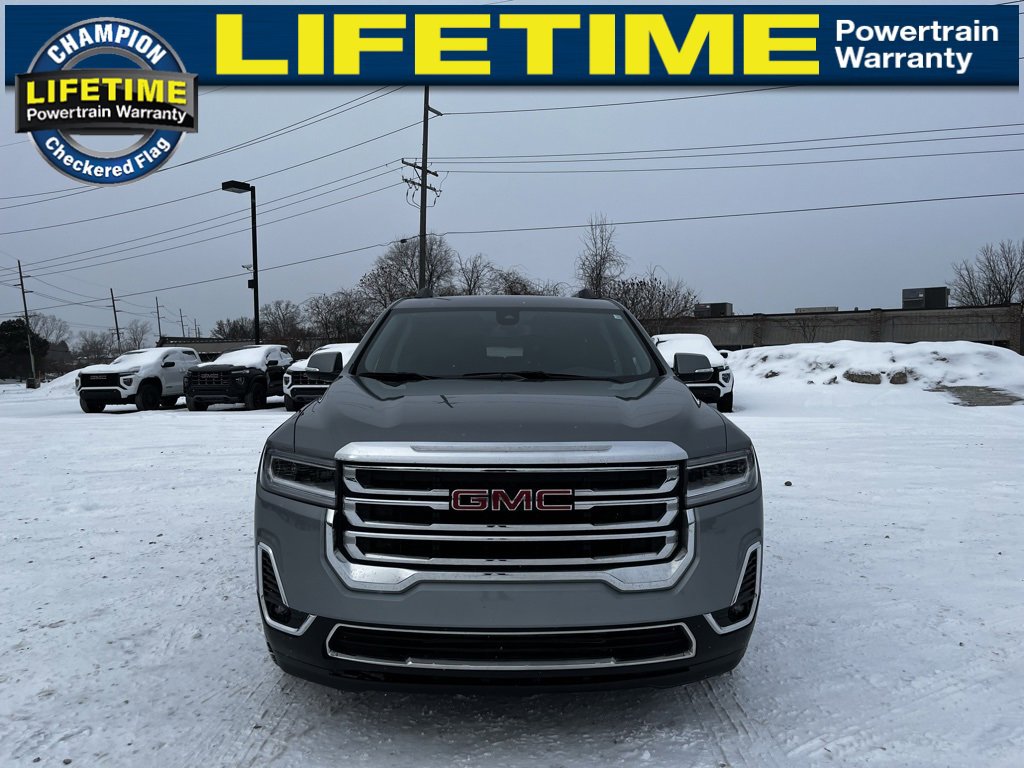 Certified 2023 GMC Acadia SLT w/ Trailering Package image 3