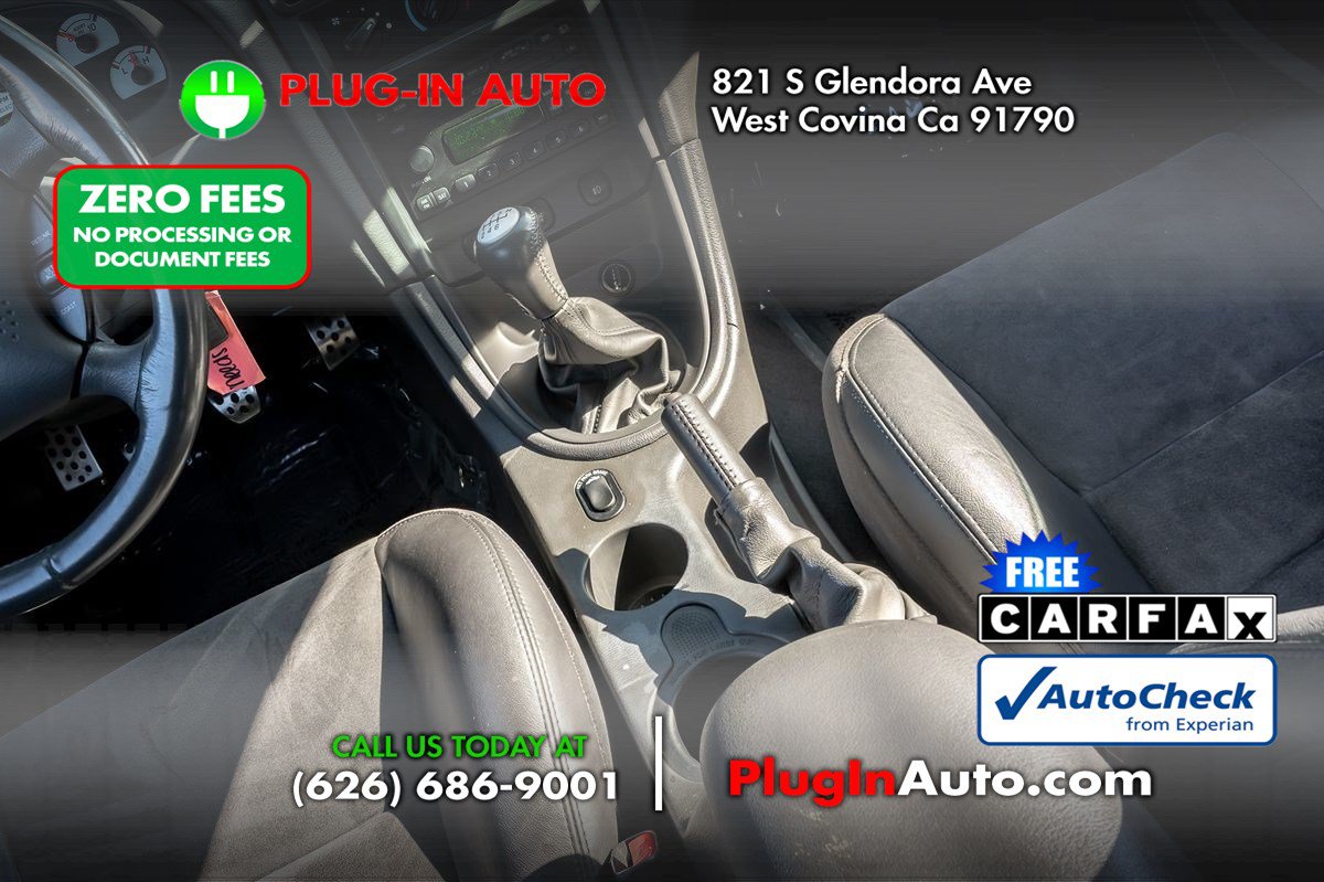 Used 2004 Ford Mustang Cobra RWD image 18