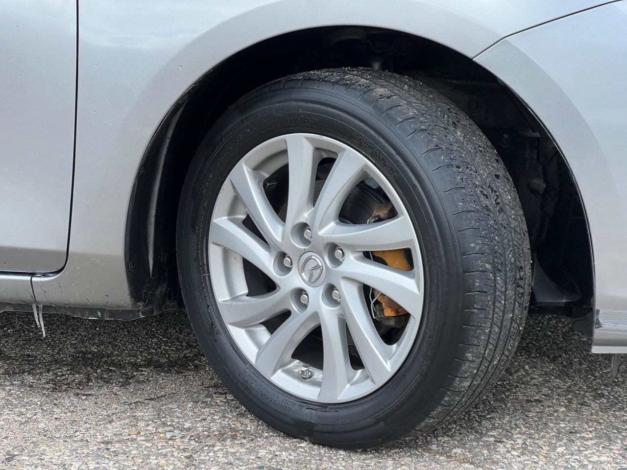 Used 2012 MAZDA MAZDA3 i Touring image 40