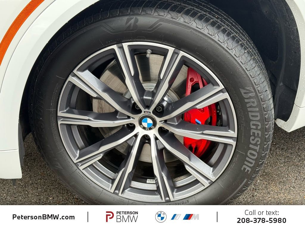 Used 2025 BMW X5 M60i image 9