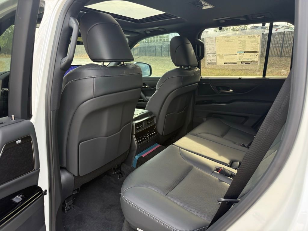 New 2026 Lexus LX 700h Luxury image 24