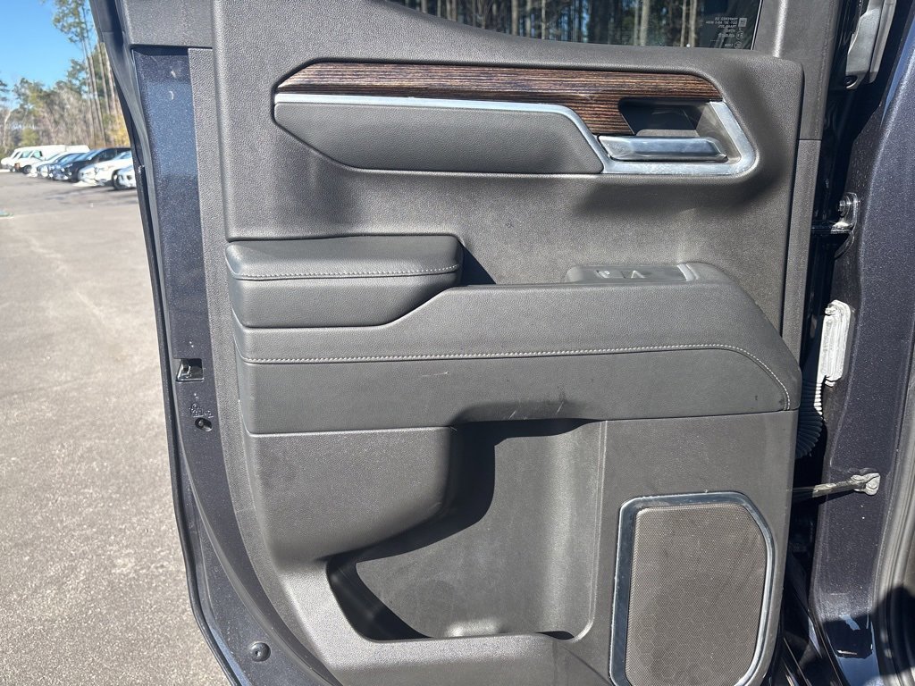 Used 2024 GMC Sierra 1500 Elevation image 17