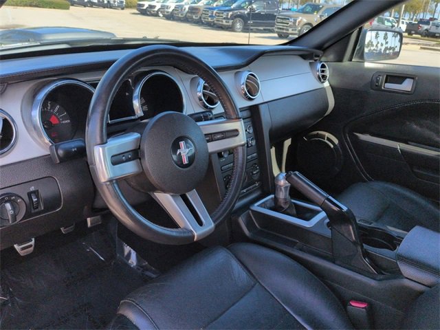 Used 2009 Ford Mustang GT image 15