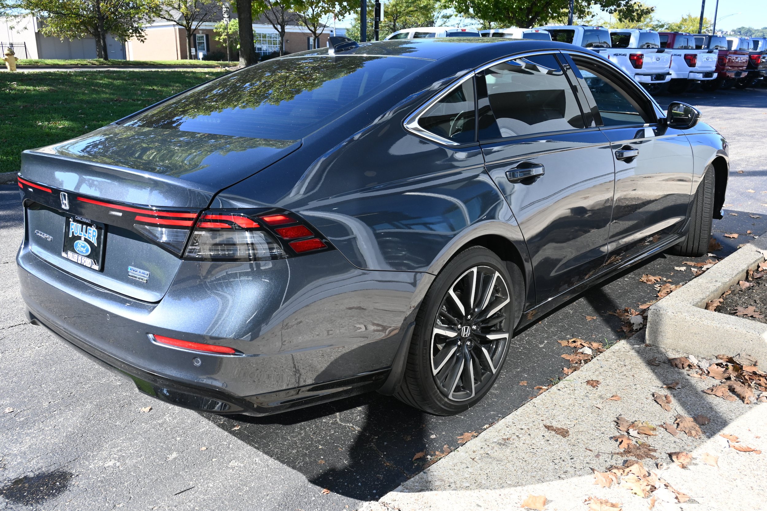 Used 2023 Honda Accord Touring image 5