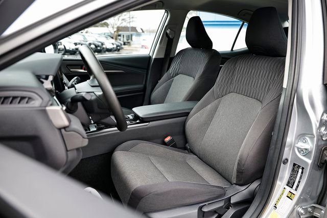 Used 2025 Toyota Camry LE image 20