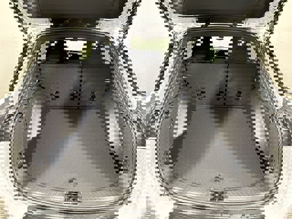 New 2026 Chevrolet Equinox EV LT image 19