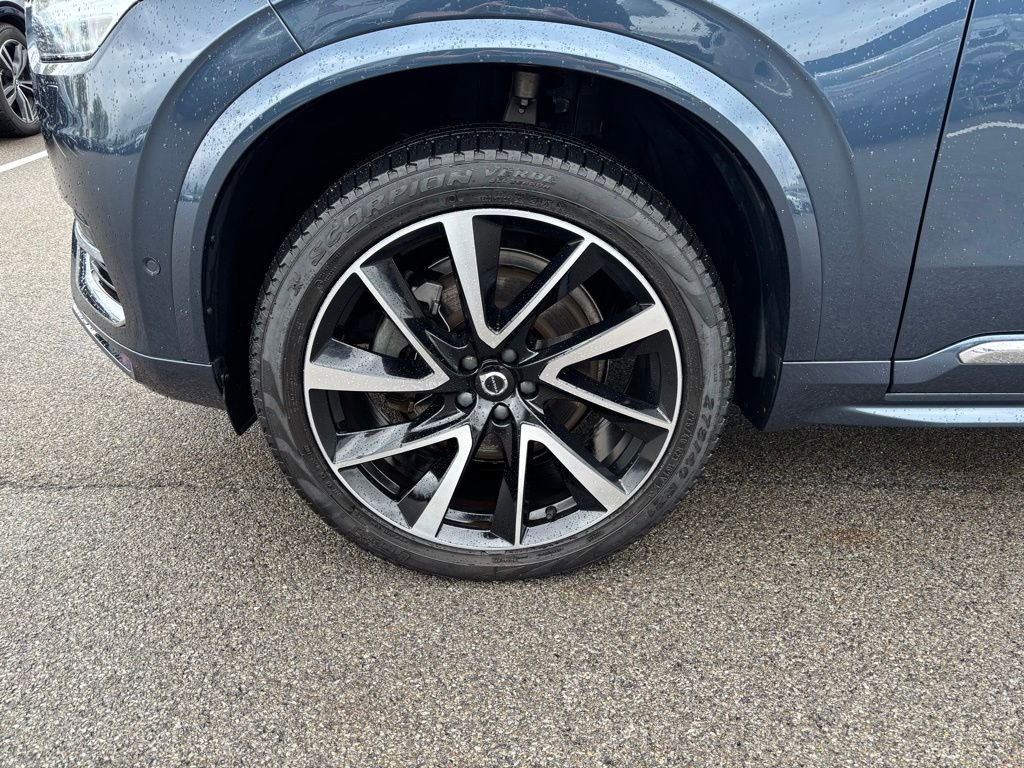 Certified 2023 Volvo XC90 B6 Plus w/ Protection Package Premier AWD/4WD image 31