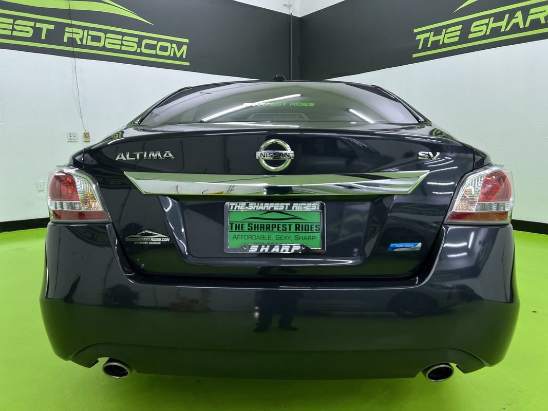 Used 2014 Nissan Altima 2.5 SV w/ Convenience Package FWD image 8
