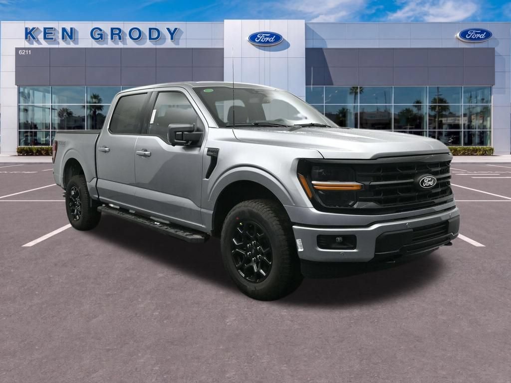 New 2026 Ford F150 XLT w/ Equipment Group 302A MID AWD/4WD 360° Tour