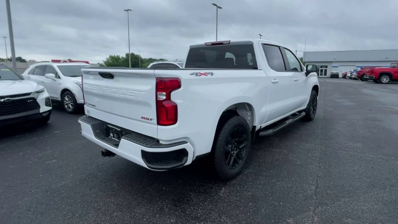 Used 2026 Chevrolet Silverado 1500 RST w/ RST Select Package AWD/4WD image 9