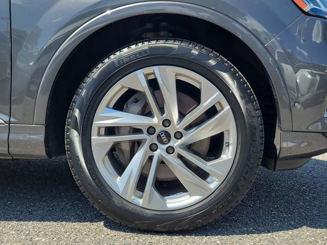 Used 2021 Audi Q7 2.0T Premium Plus AWD/4WD image 5