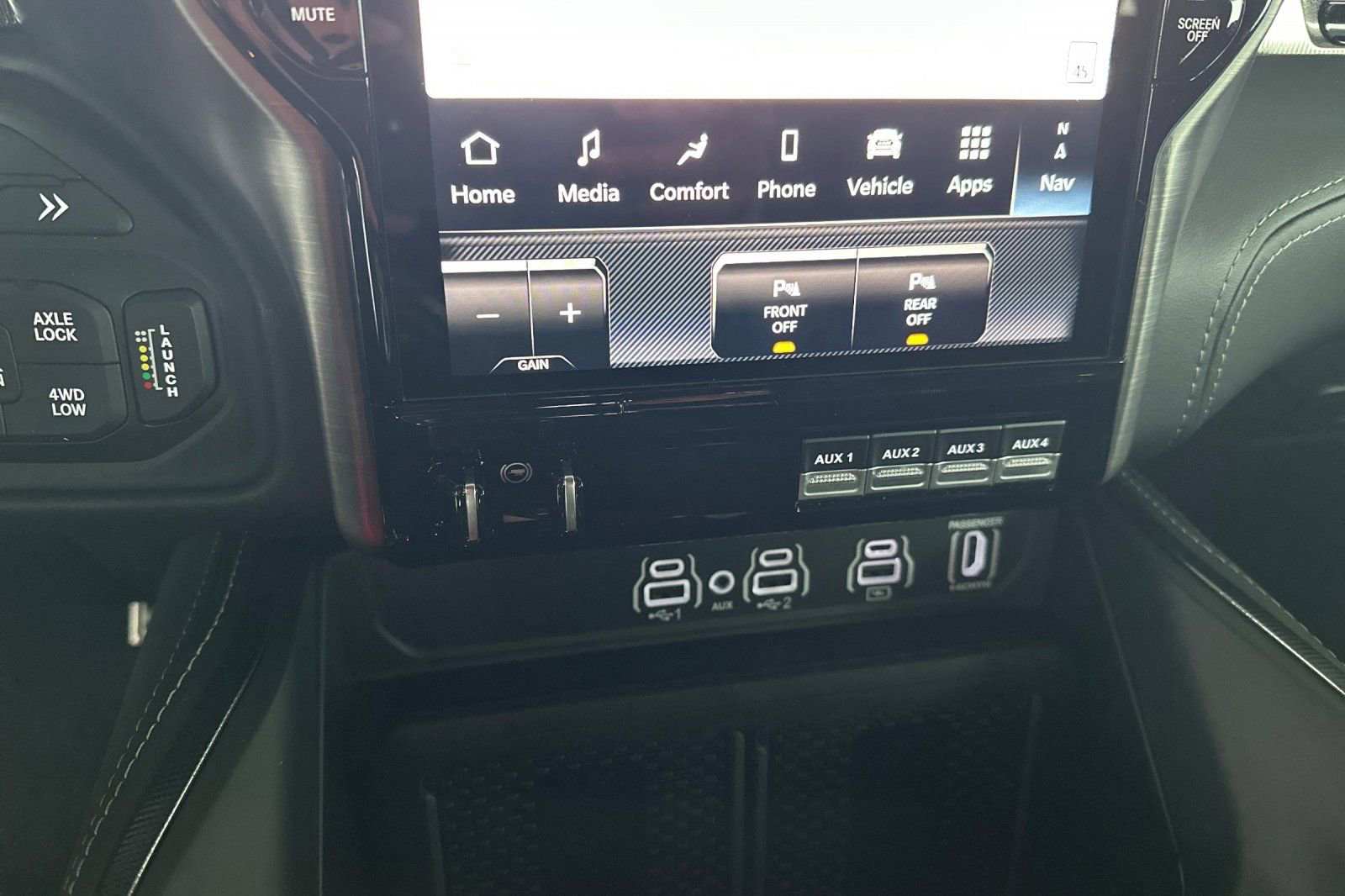 New 2026 RAM 1500 RHO w/ RHO Level 1 Equipment Group image 25