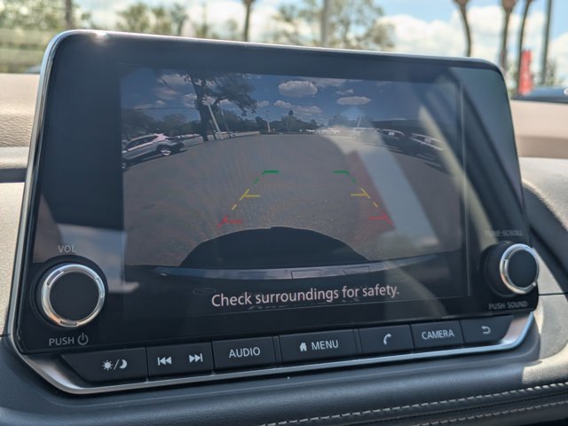 Certified 2023 Nissan Rogue SV image 21