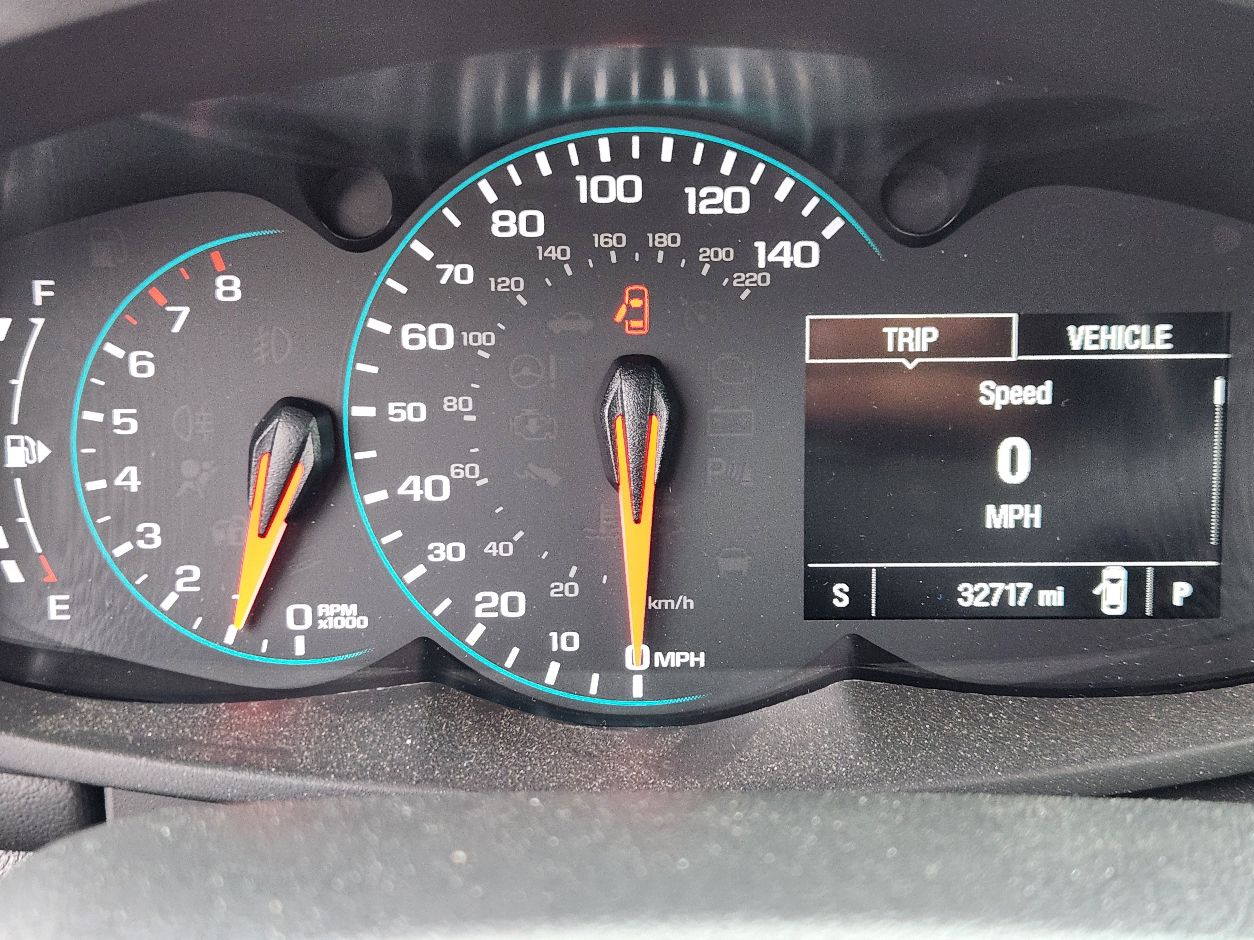 Used 2020 Chevrolet Trax LT w/ LT Convenience Package AWD/4WD image 8