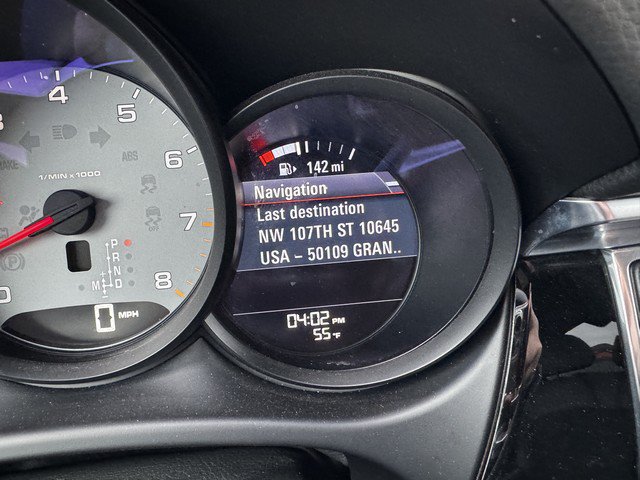 Used 2015 Porsche Macan S AWD/4WD image 34