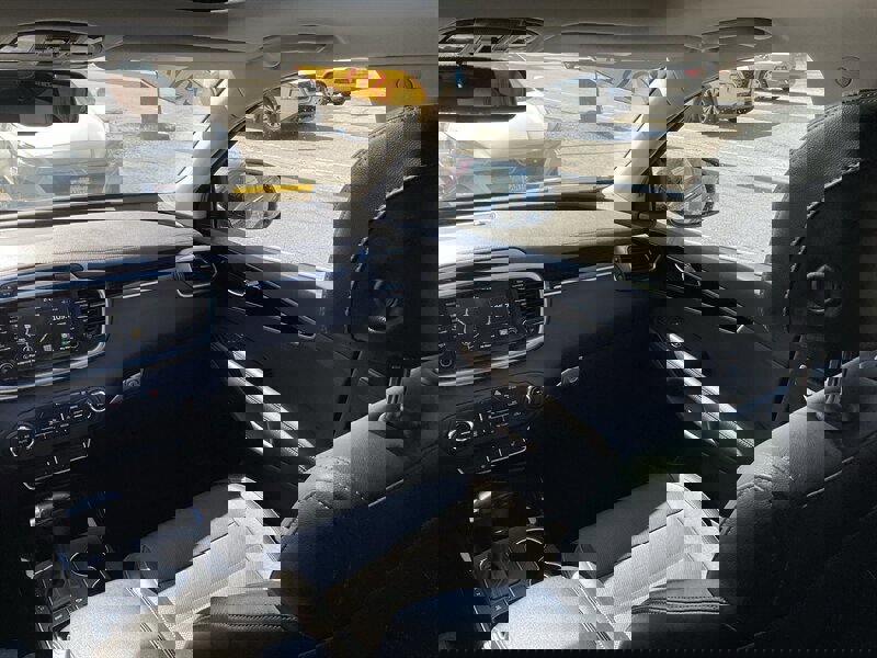 Used 2017 Kia Sorento SX image 17