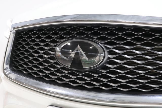 Used 2023 INFINITI QX50 Luxe AWD/4WD image 10