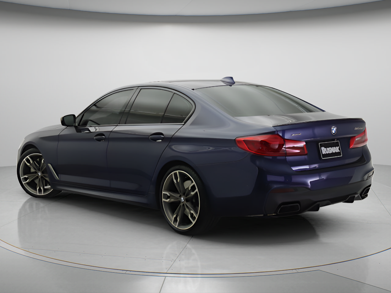 Used 2019 BMW M550i xDrive w/ Dynamic Handling Package AWD/4WD image 2