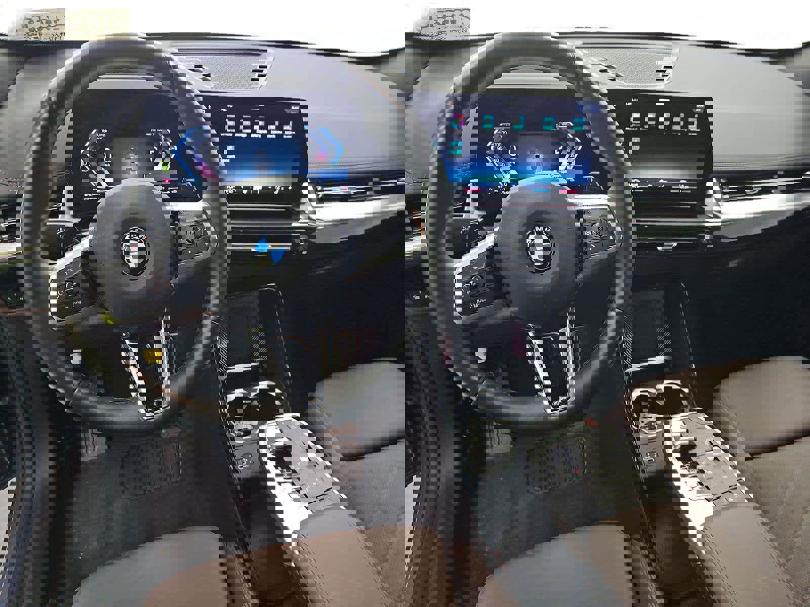 Used 2025 BMW X1 xDrive28i w/ Technology Package image 6