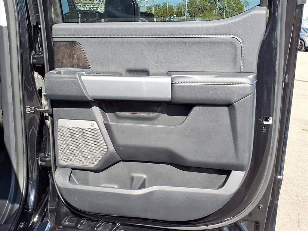 Used 2024 Ford F450 Lariat w/ Chrome Package image 15